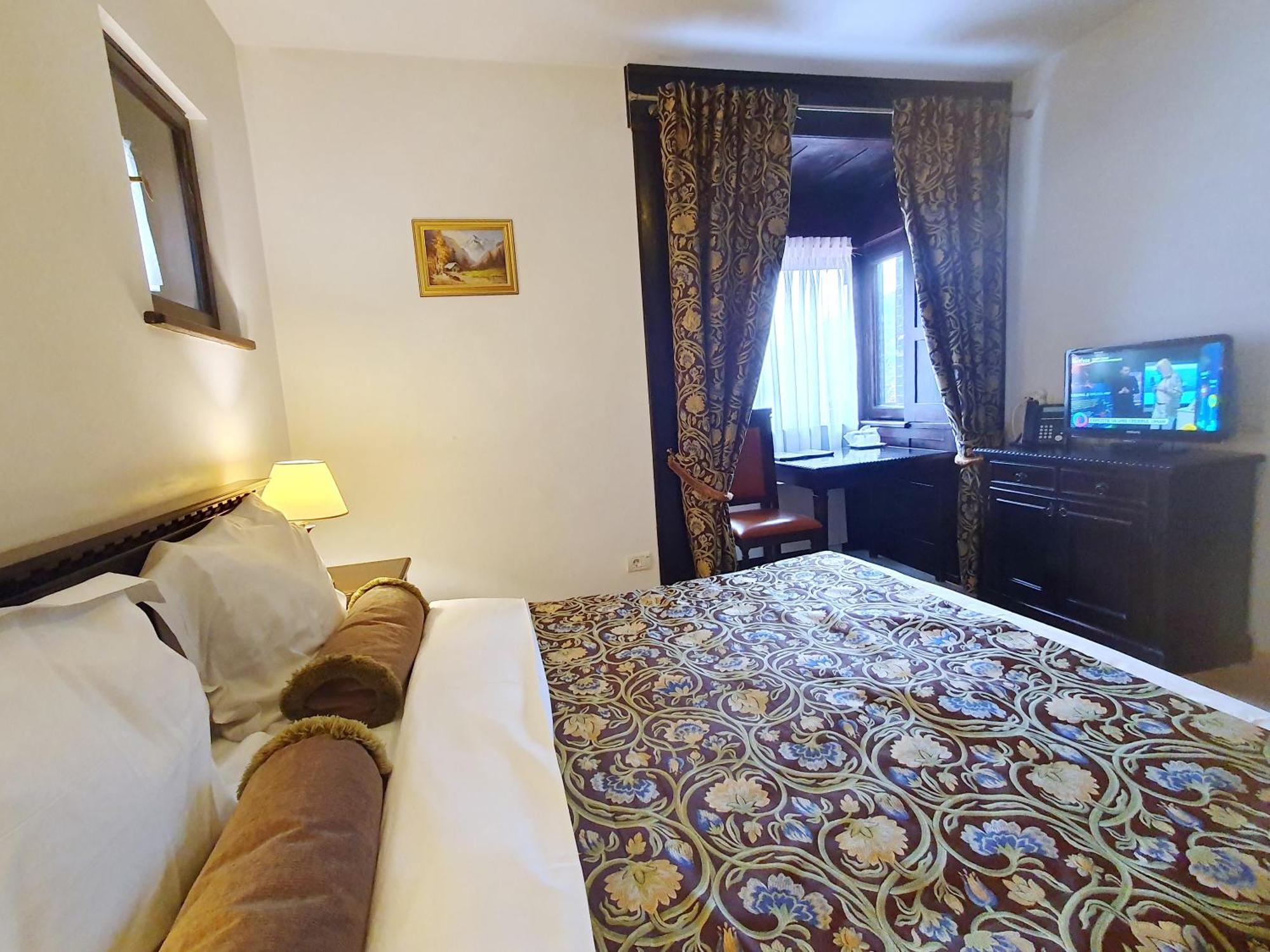 Vila Leonida - Resort Leonida Buşteni Eksteriør billede