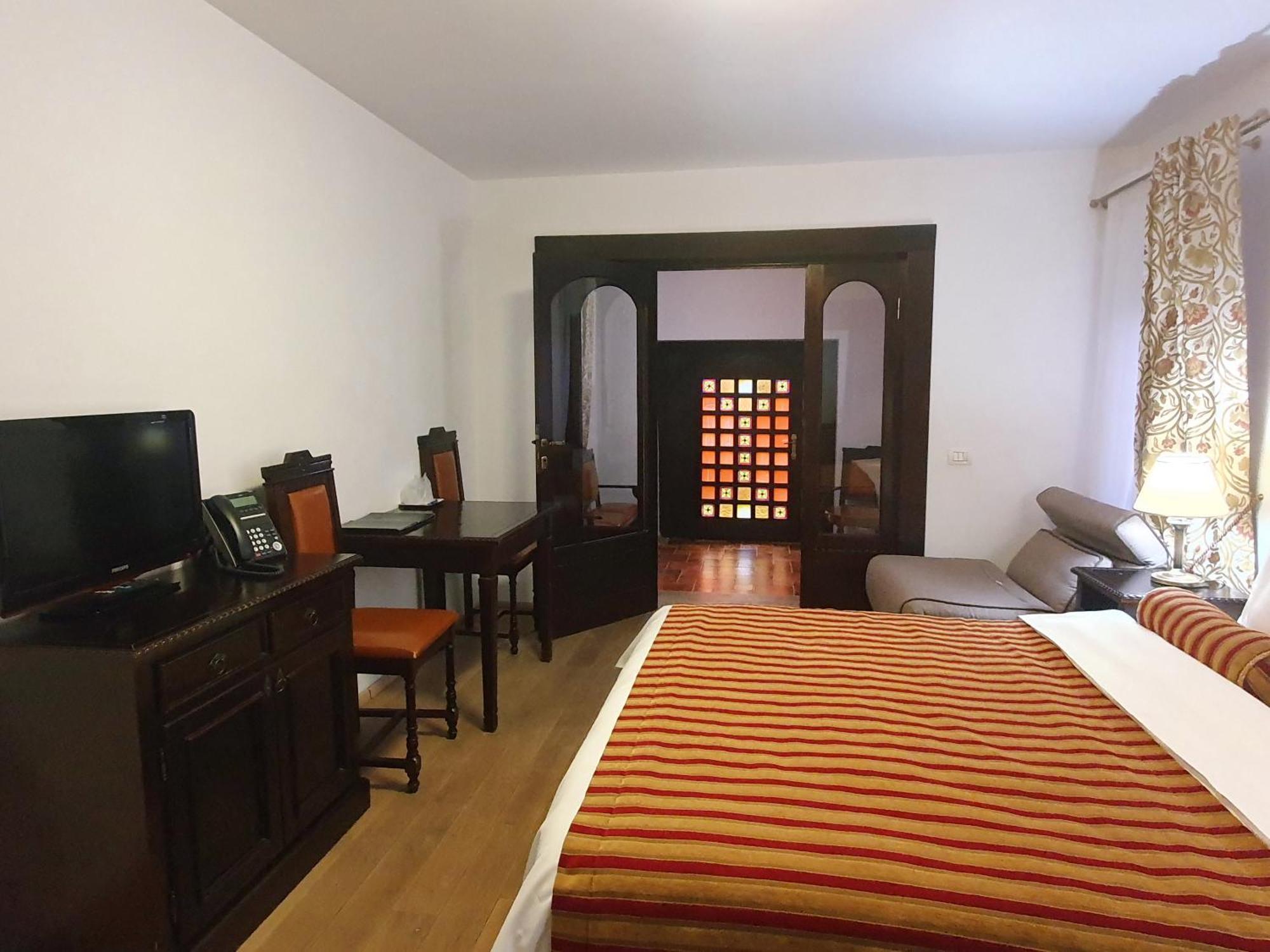 Vila Leonida - Resort Leonida Buşteni Eksteriør billede