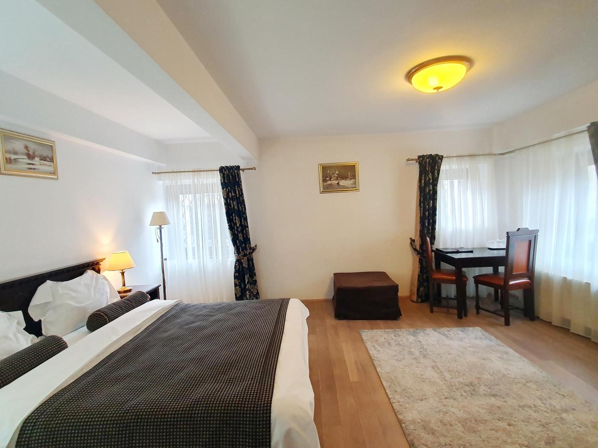 Vila Leonida - Resort Leonida Buşteni Eksteriør billede